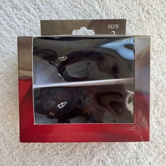 Girl's Black Mary Jane Soft Sole Shoes - Embroidered Leaves/Roses - Size 2 - Picture 6 of 6